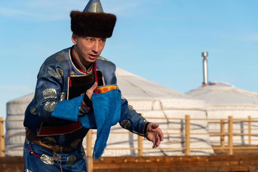 Бурятский национальный танец ехор