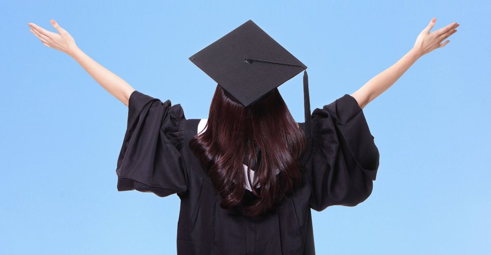 Ведьма в капюшоне