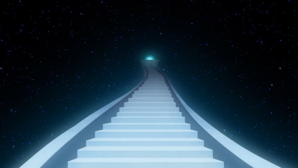 Девушка идет по лестнице