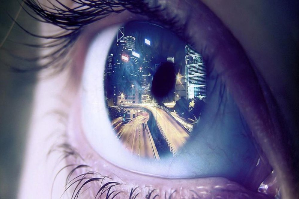 Женские глаза