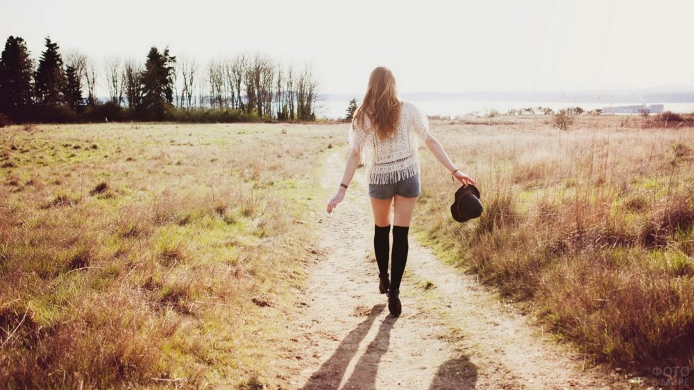 Светло русые волосы у девушек