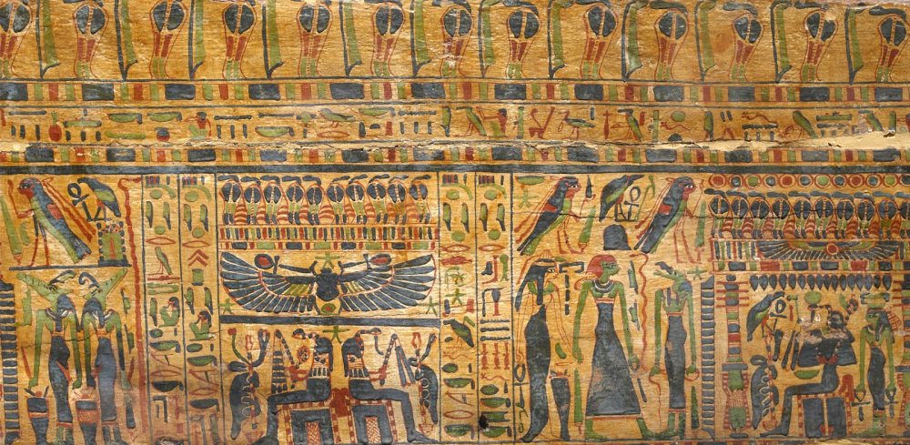 Тутанхамон Нефертити Клеопатра