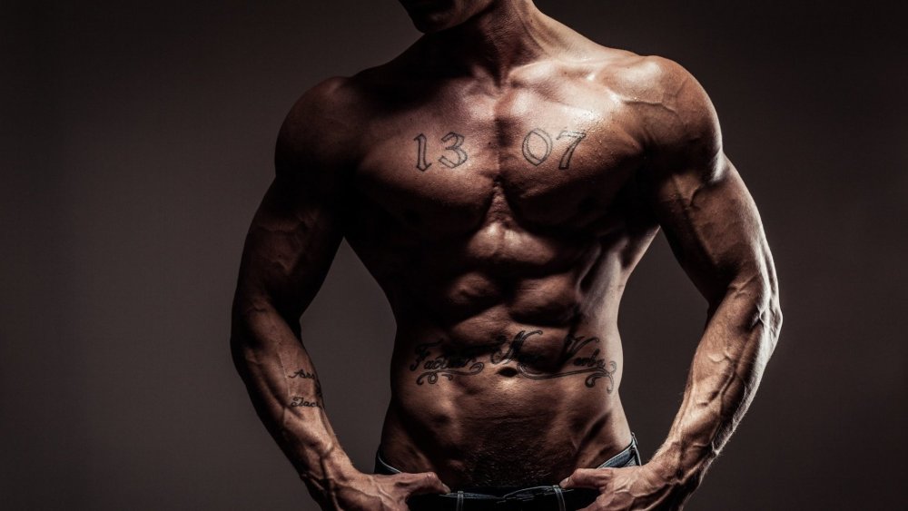 Накаченные мужчины
