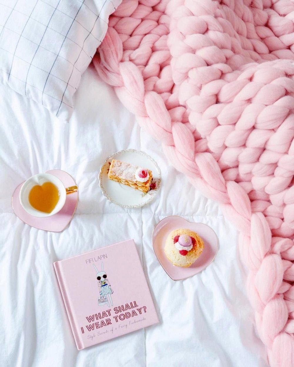 Розовое одеяло