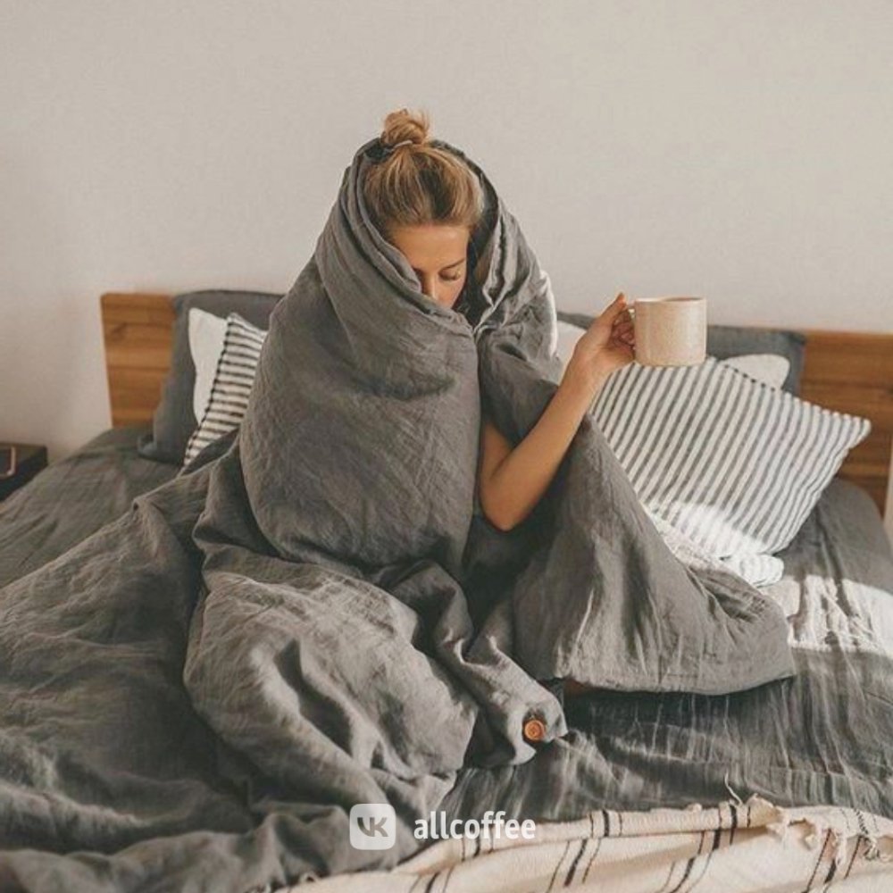 Девушка в пледе