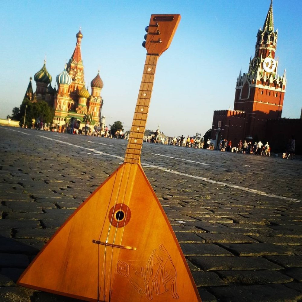 Балалайка пикколо