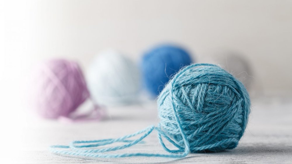 Клубки ниток для вязания