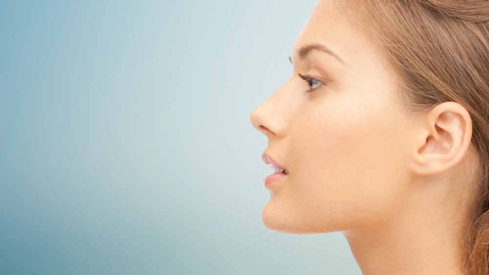 Angelina Petrova facial