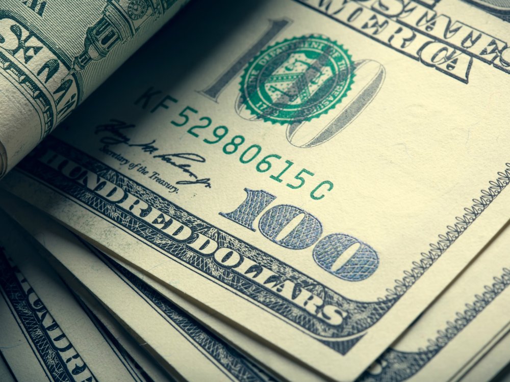 Доллары падают с неба