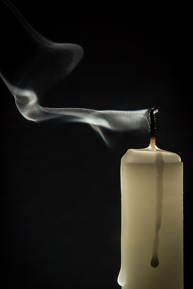 Свечка потухла