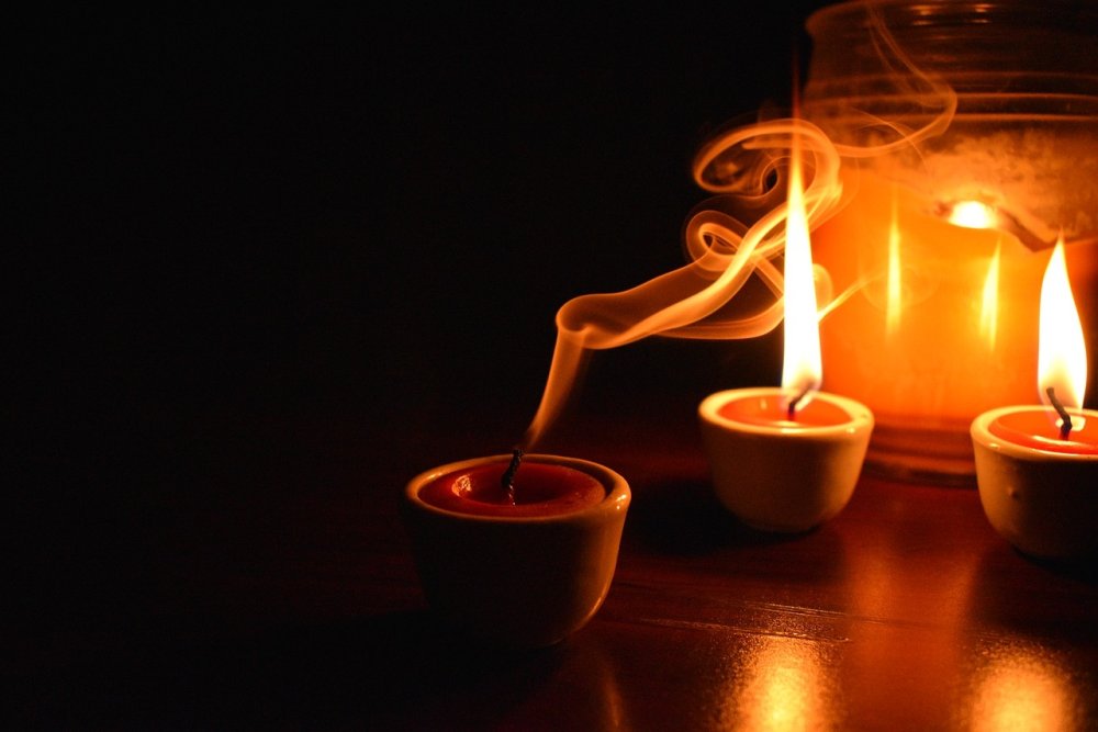 Свечка потухла