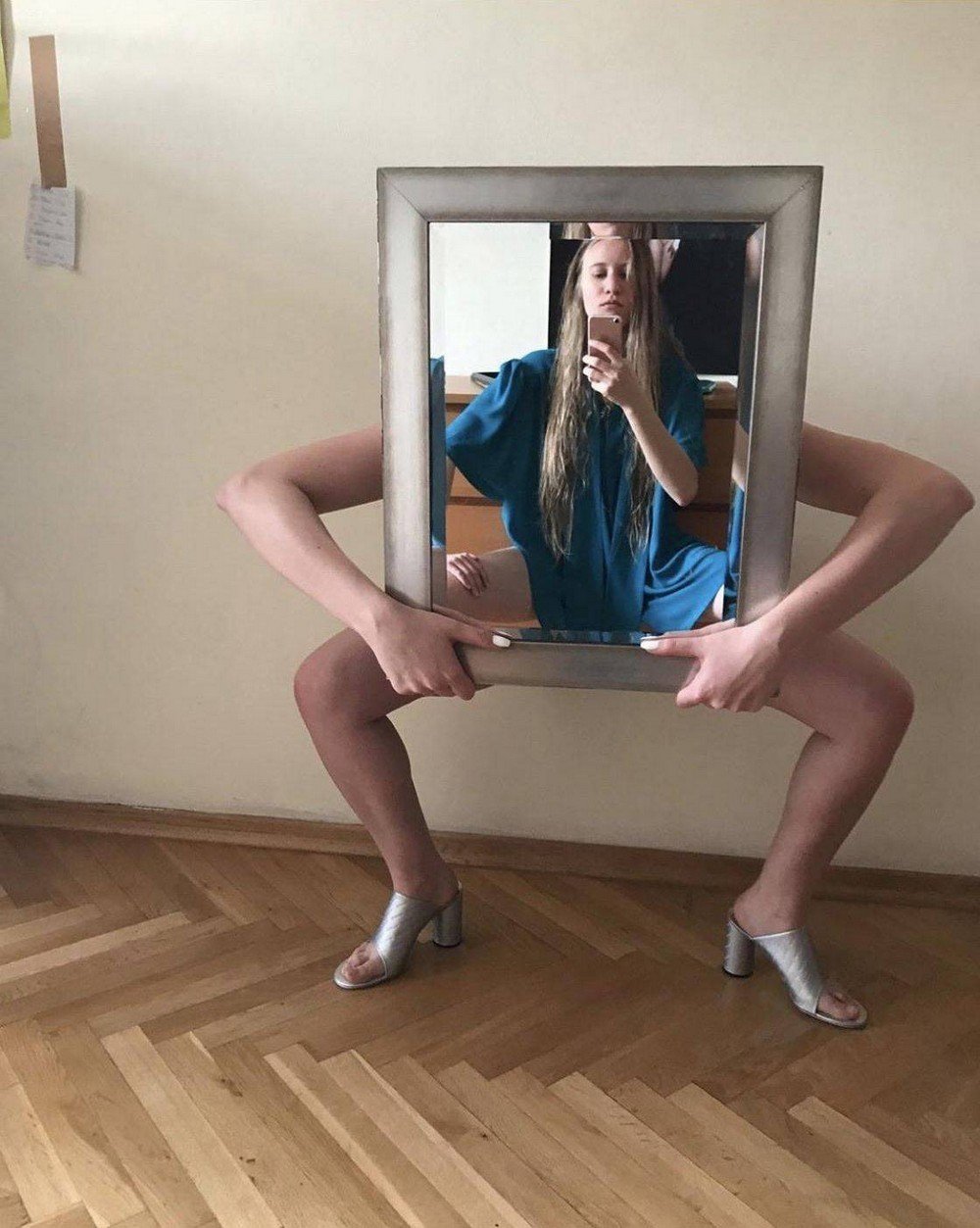 Отражение в зеркале