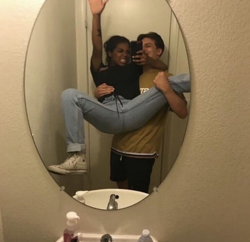 Парочки в зеркале