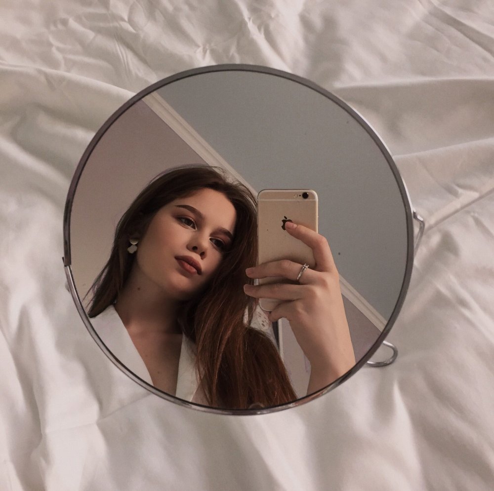 Отражение в зеркале