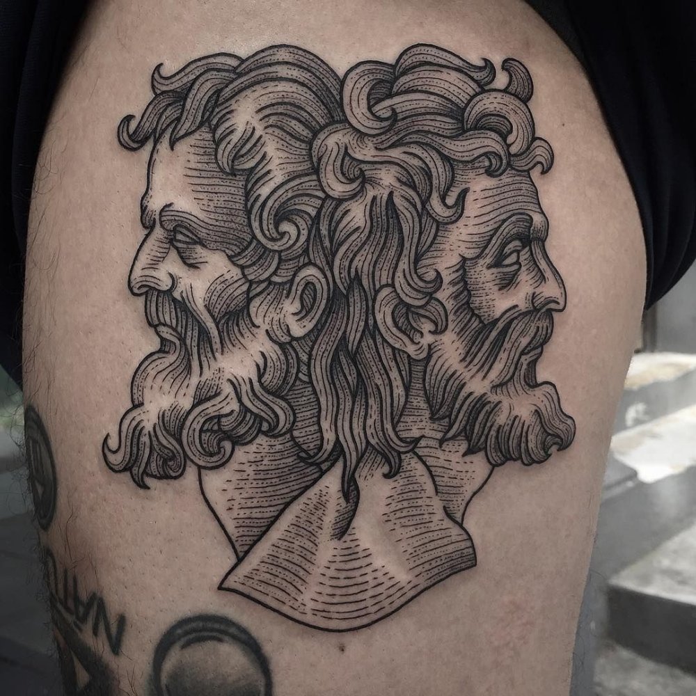 Бог Янус тату