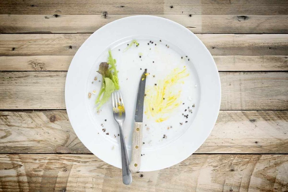 Пустая тарелка