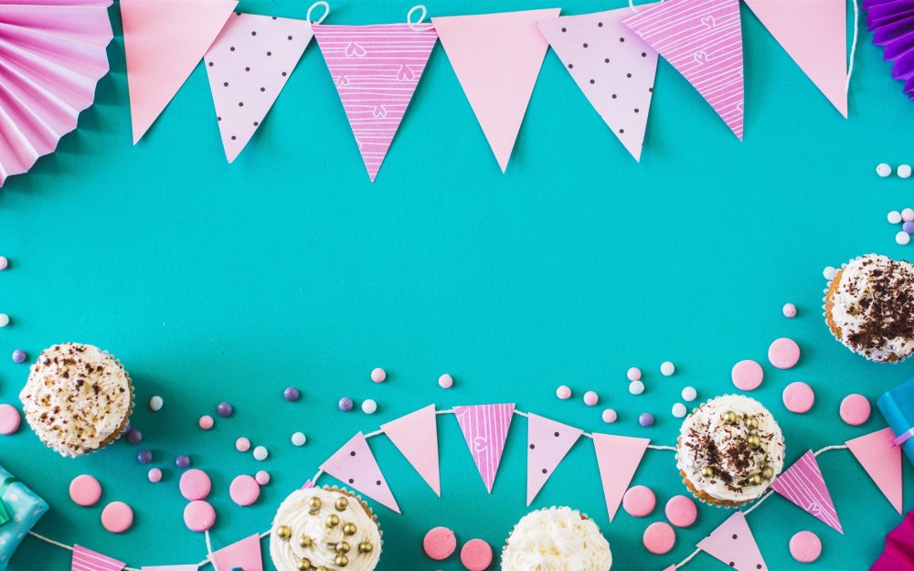 День рождения фон стильный