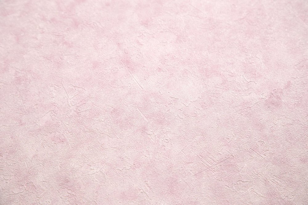 Розовая штукатурка