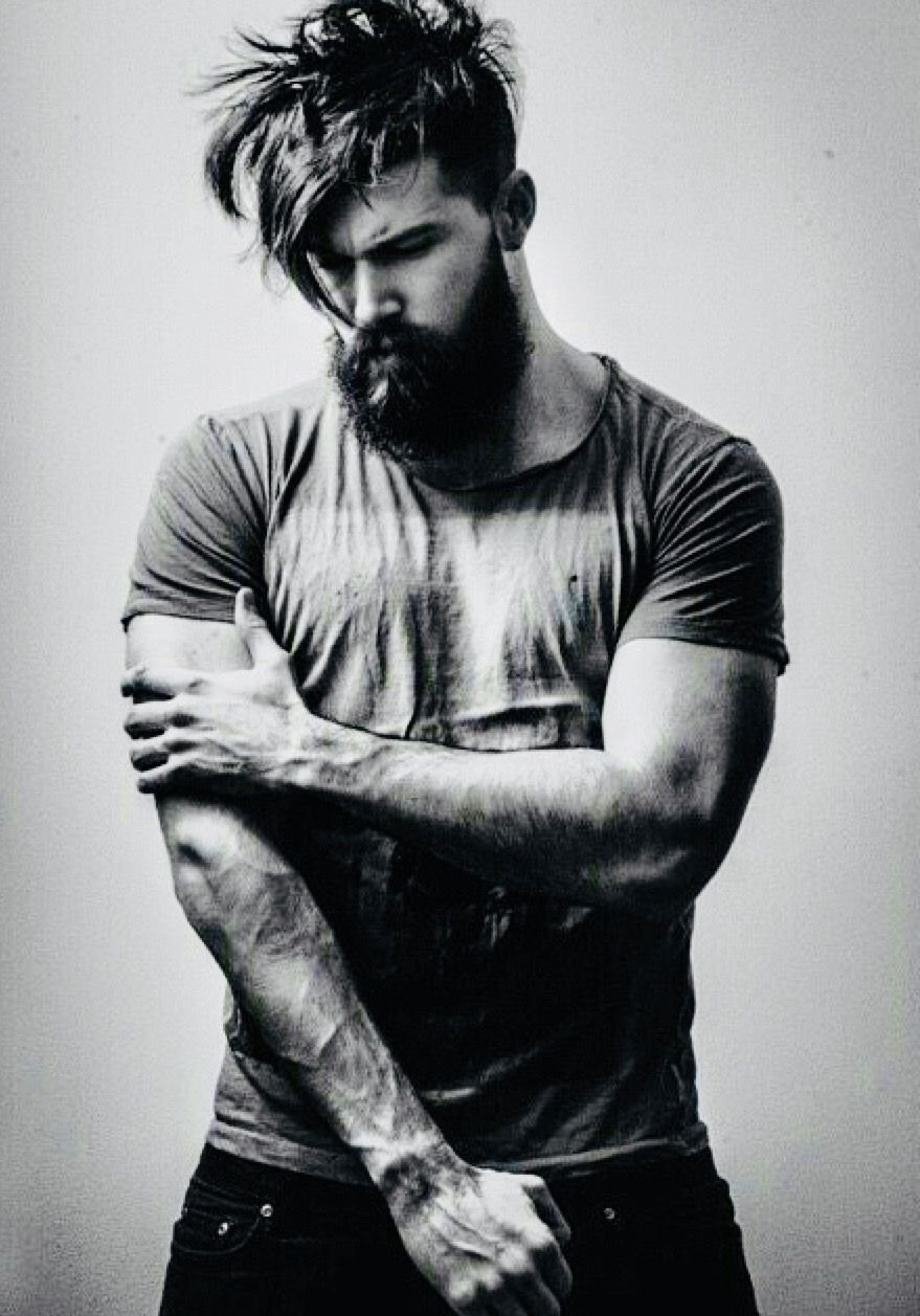 Брутальный мужчина черно белое