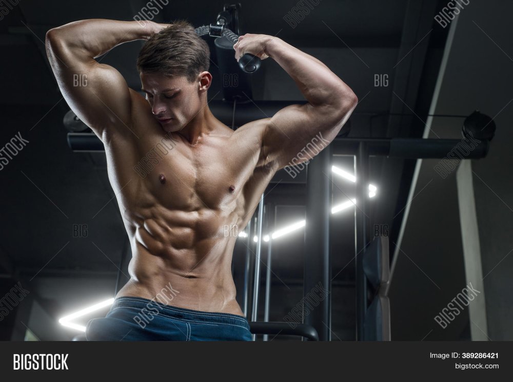 Игры с накаченными парнями