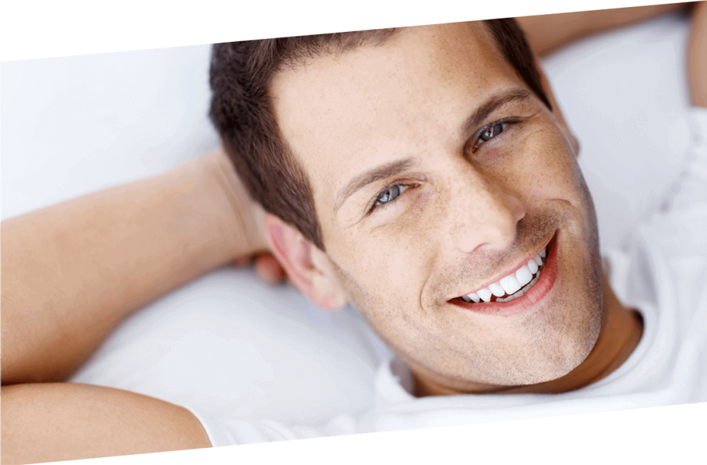 Красивая мужская улыбка