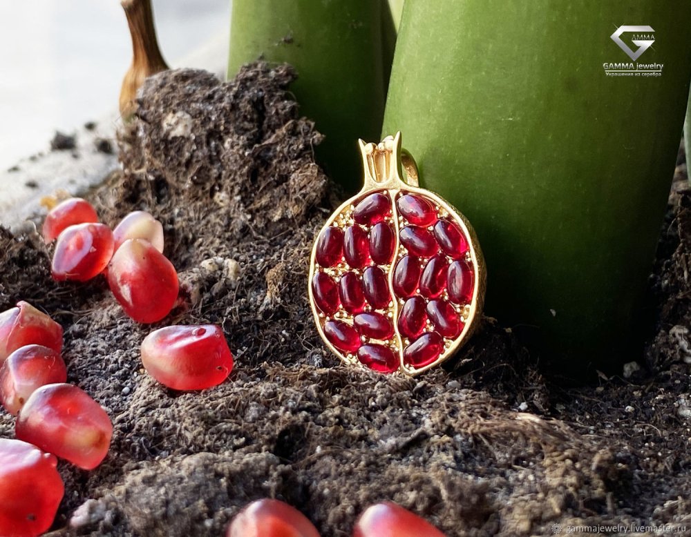 Кулон гранат в разрезе золото