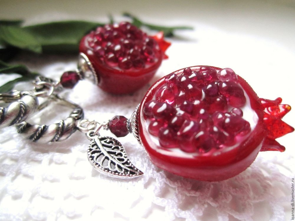 Лала серебро гранат