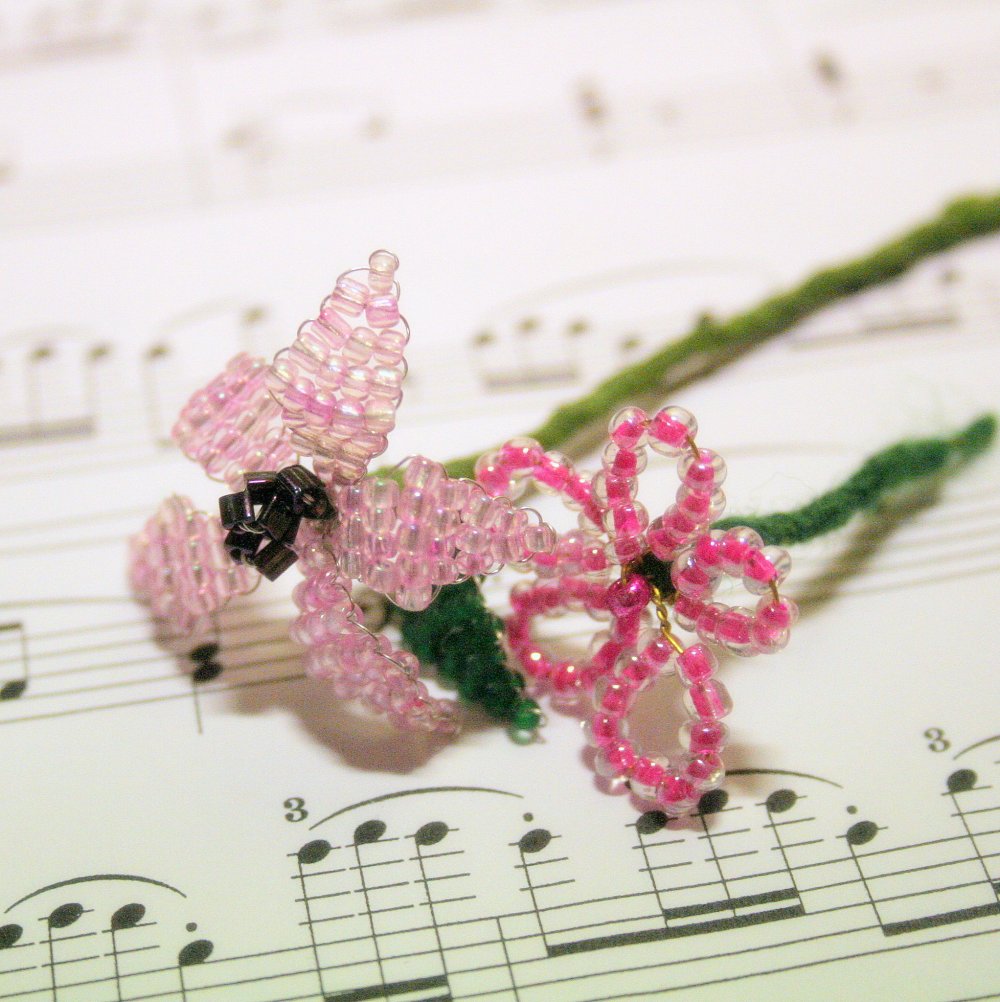 Предчувствие весны из бисера