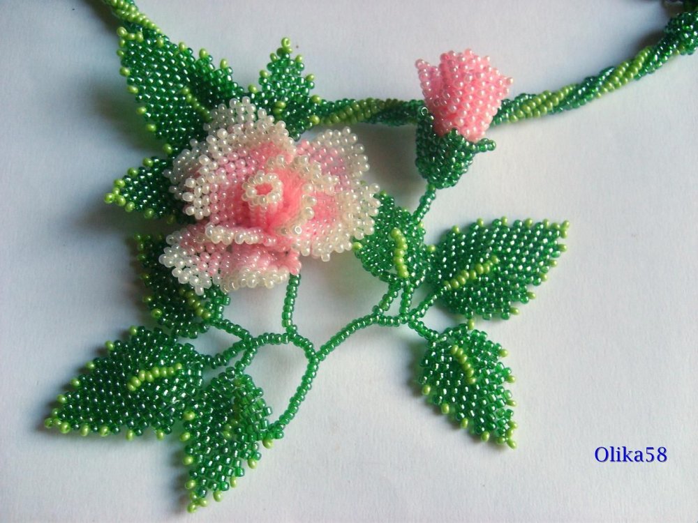 Цветы из бисера на леске