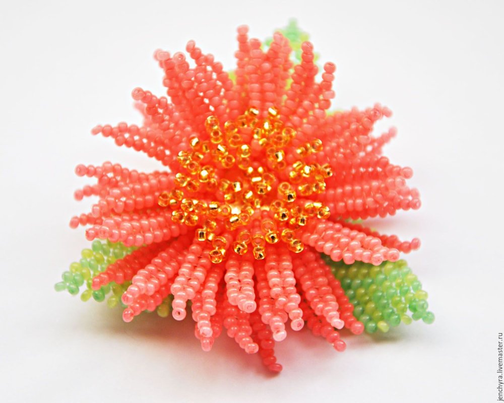 Бисероплетение брошь цветок