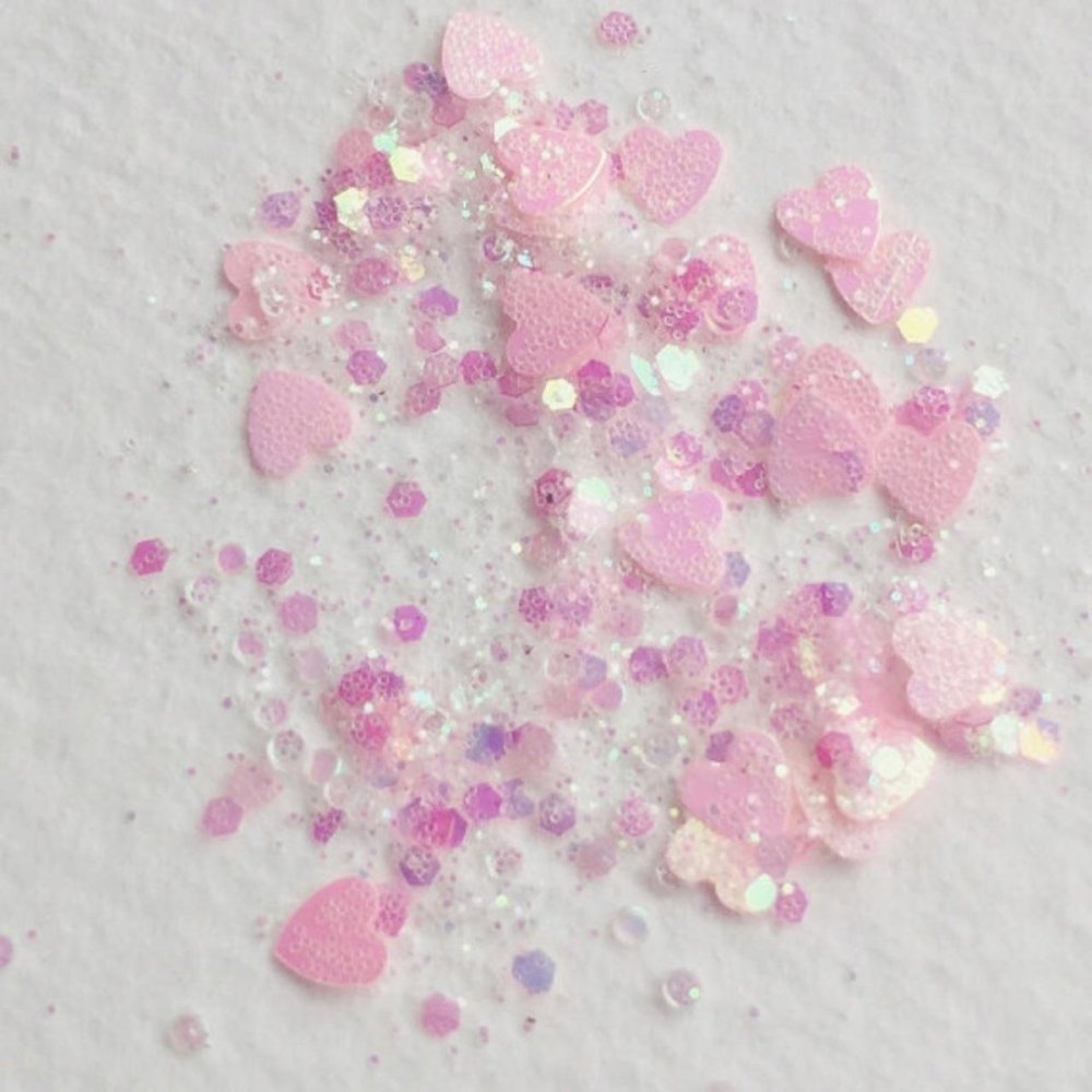 Эстетика розовых блесток