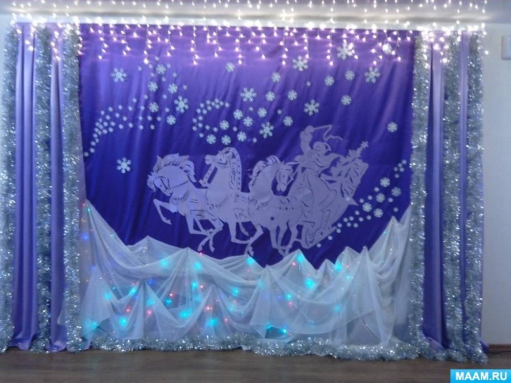 Украшение зала на новый год