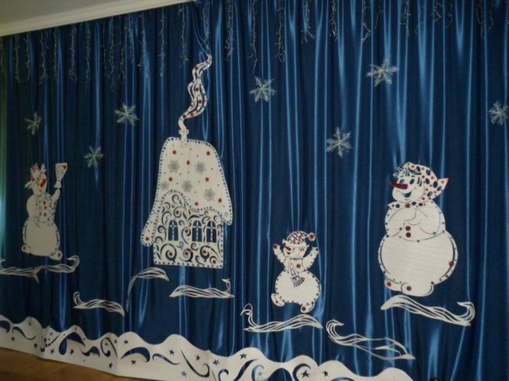 Украшение зала к новому году в детском саду