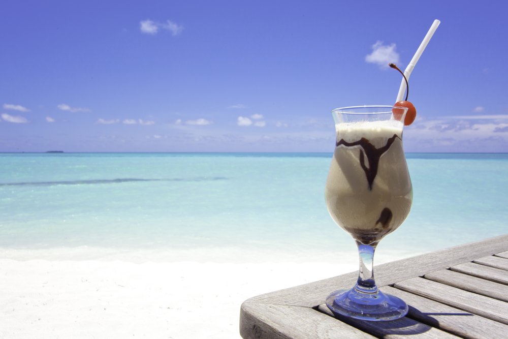 Молочный коктейль на пляже