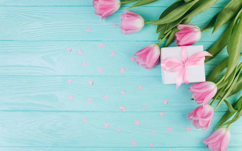 Розовые тюльпаны