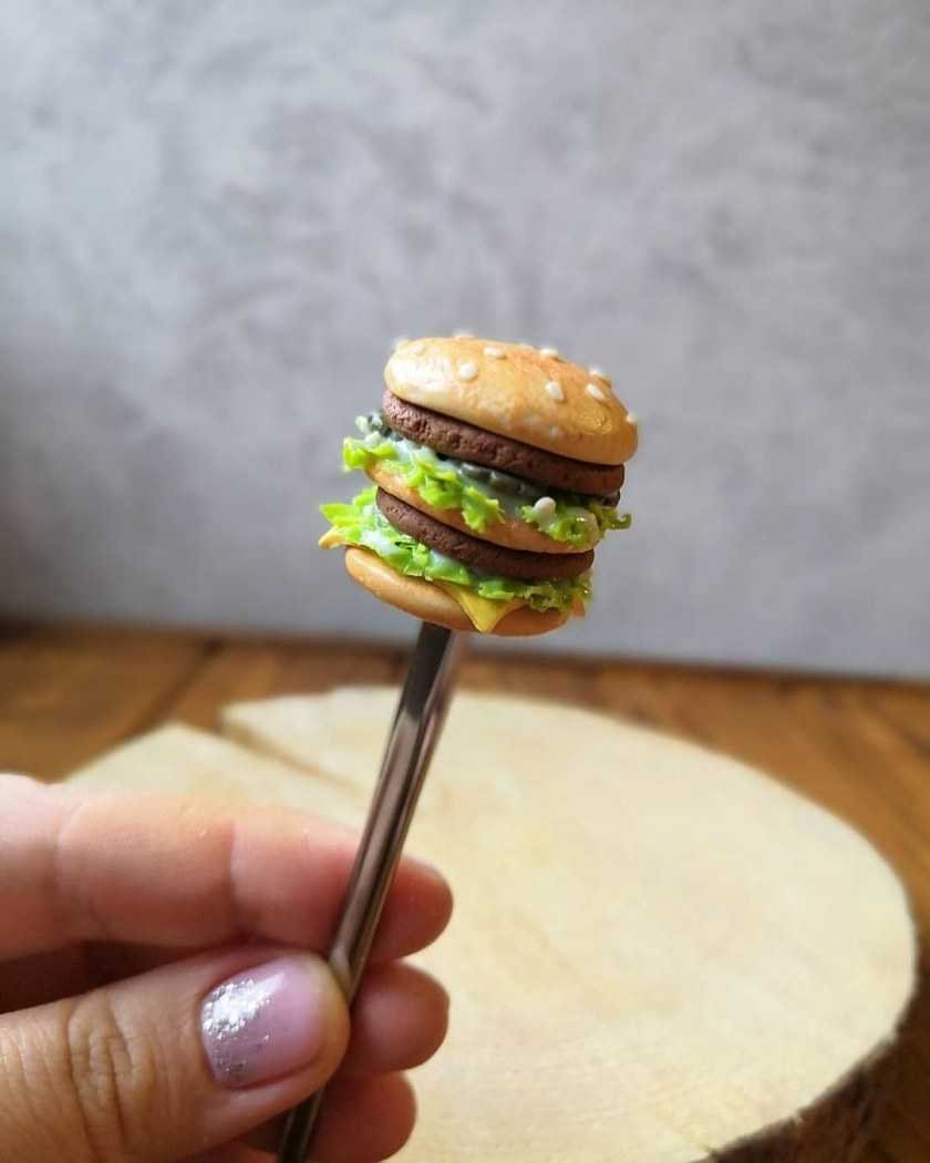 Гамбургер из полимерной глины