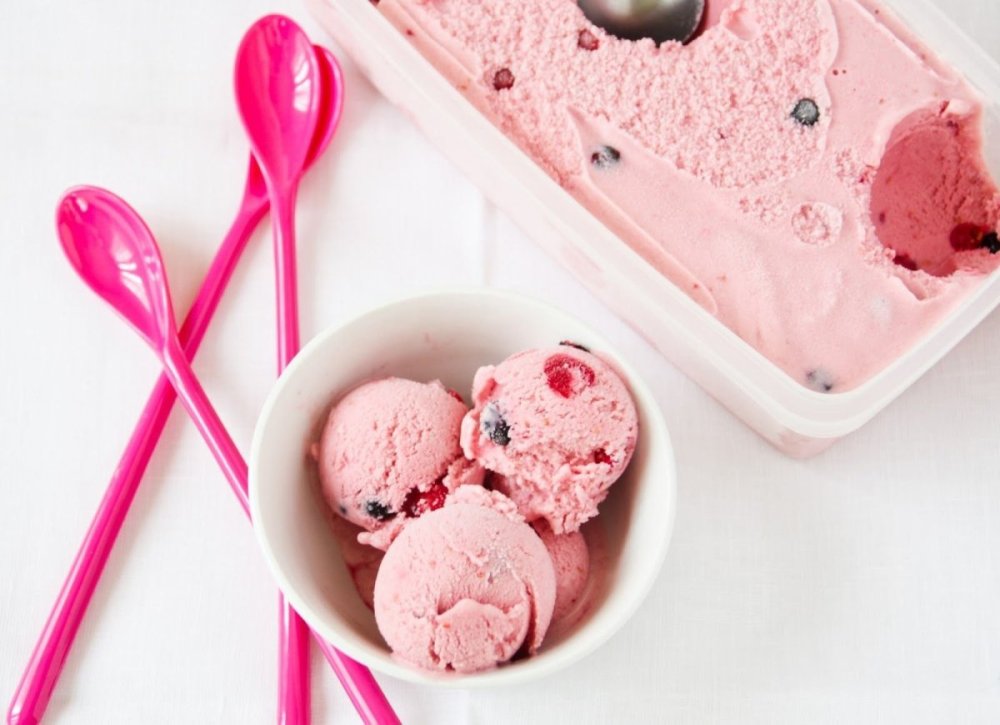 Мороженое розовый