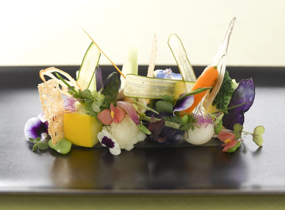 Креативная подача салатов