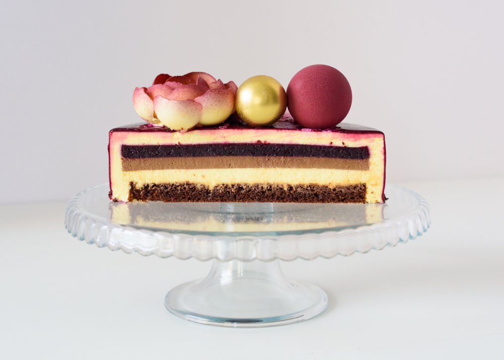 Муссовый десерт «малина-розмарин»