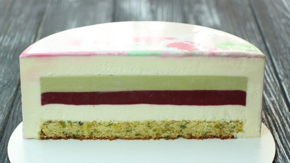Муссовый торт фисташка