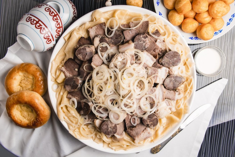 Иссык Кульский бешбармак