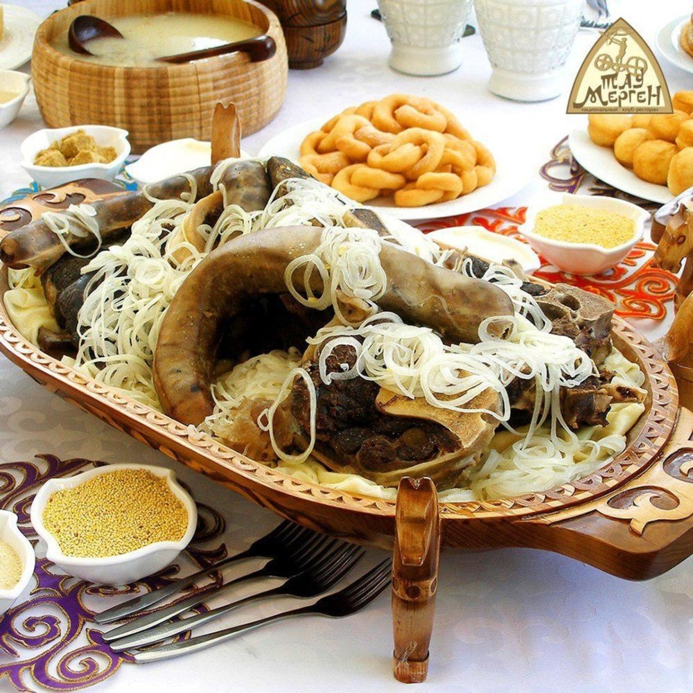 Бешбармак баурсак дастархан