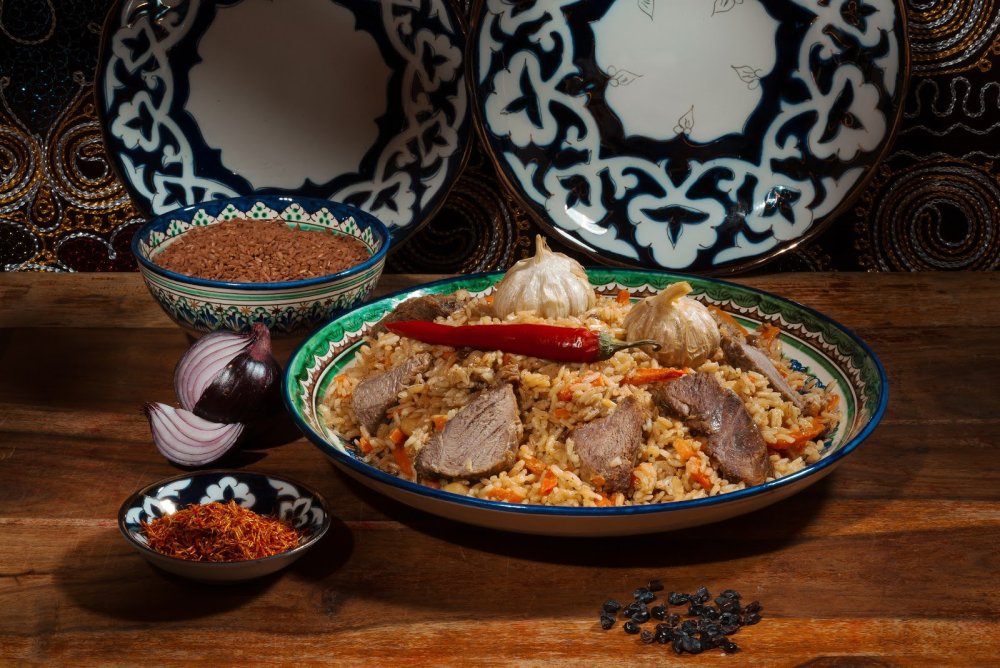 Чайхана в Узбекистане плов