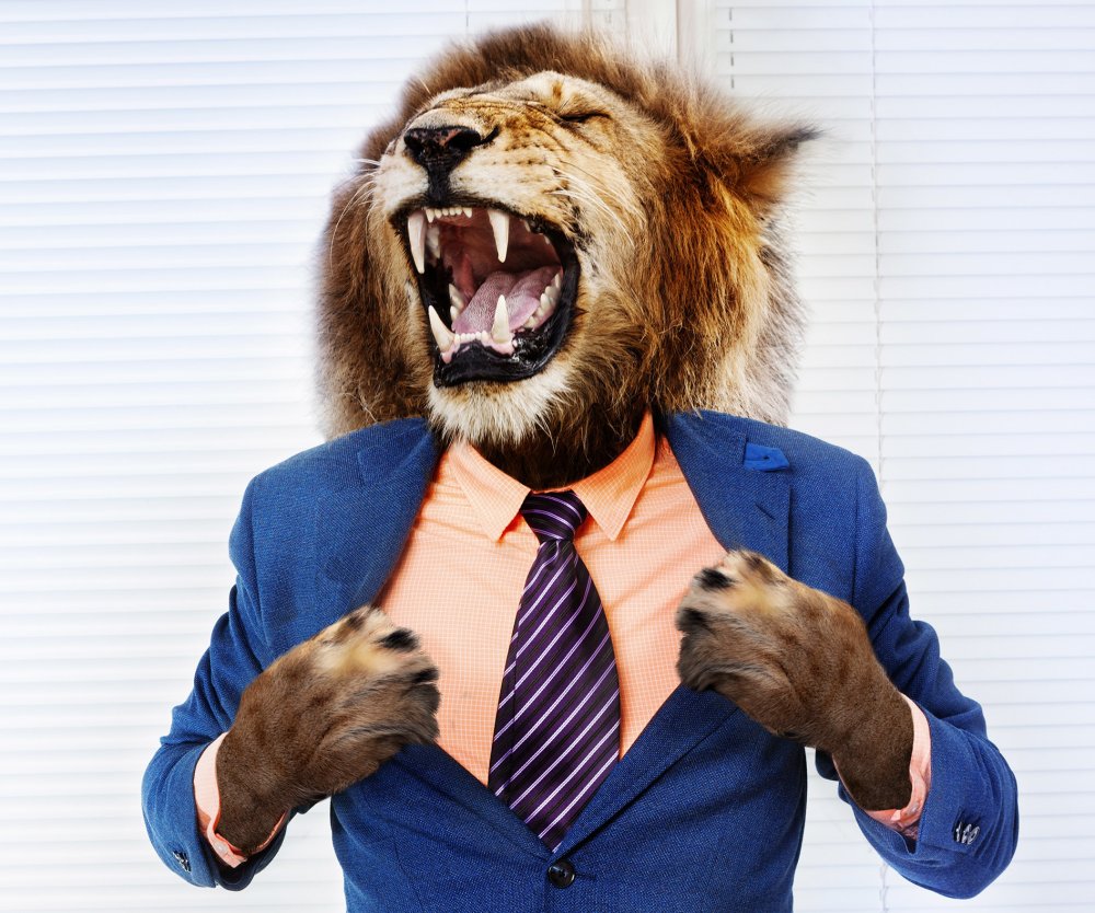 Мужчина с головой Льва