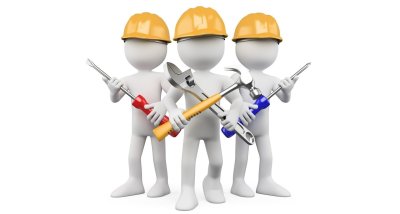 Строитель на белом фоне