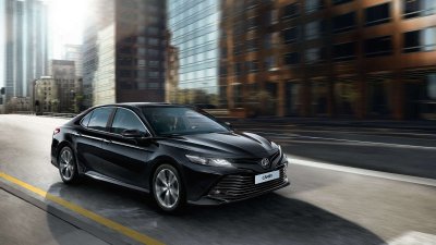 Тойота Камри купе 2019