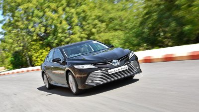 Тойота Камри 70 3.5