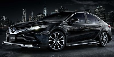 Toyota Camry xv70 черная