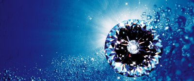 Бриллианты на синем фоне