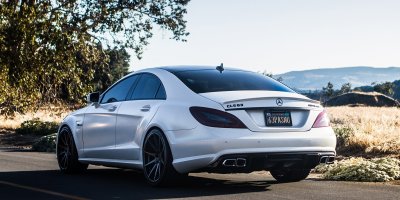 Мерседес банан CLS 63 АМГ